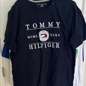 Vintage NYC Tommy Hilfiger Tee🔥🔥